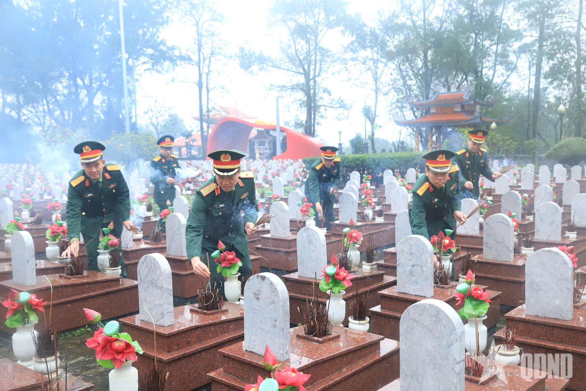 Tổng cục Hậu cần - Kỹ thuật thực hiện các hoạt động tri ân tại Quảng Trị